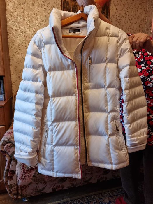 Продам куртку Tommy Hilfiger оригинал