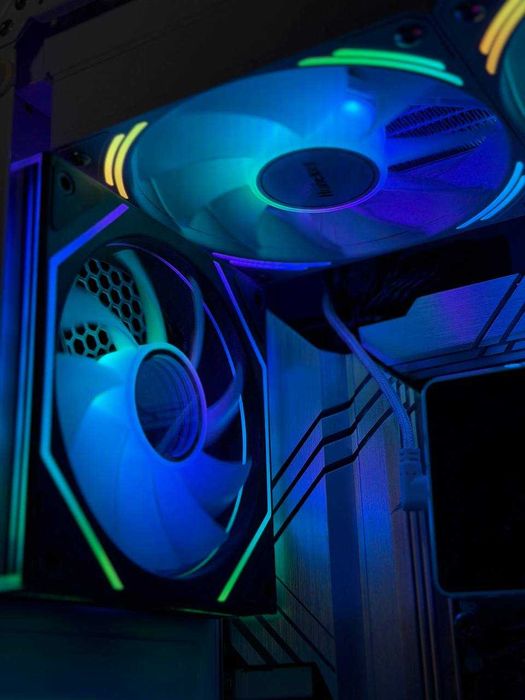 Gaming PC — i7-14700KF / RTX 5060Ti / 16GB DDR5 / 512GB SSD