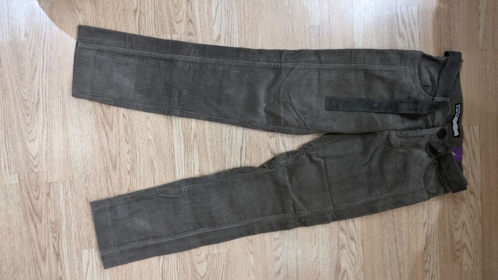 Брюки мужские, тонкий вельвет.