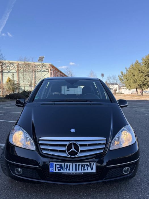 Mercedes Benz A160