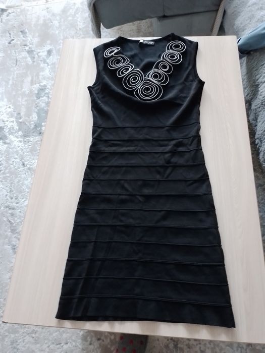 Платье вечернее черного цвета