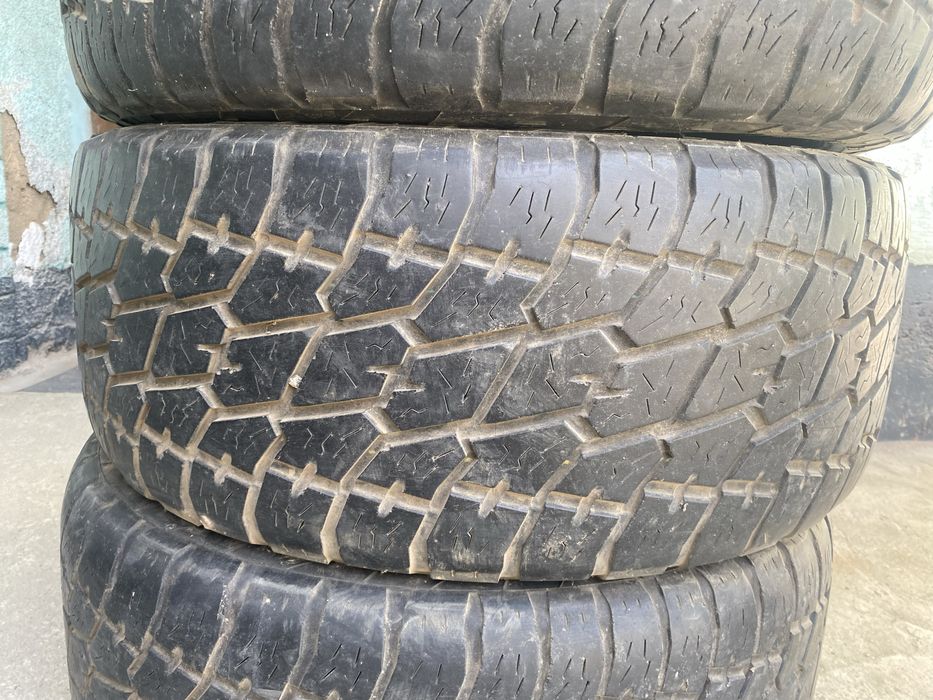 шины б/у R20 на внедорожник