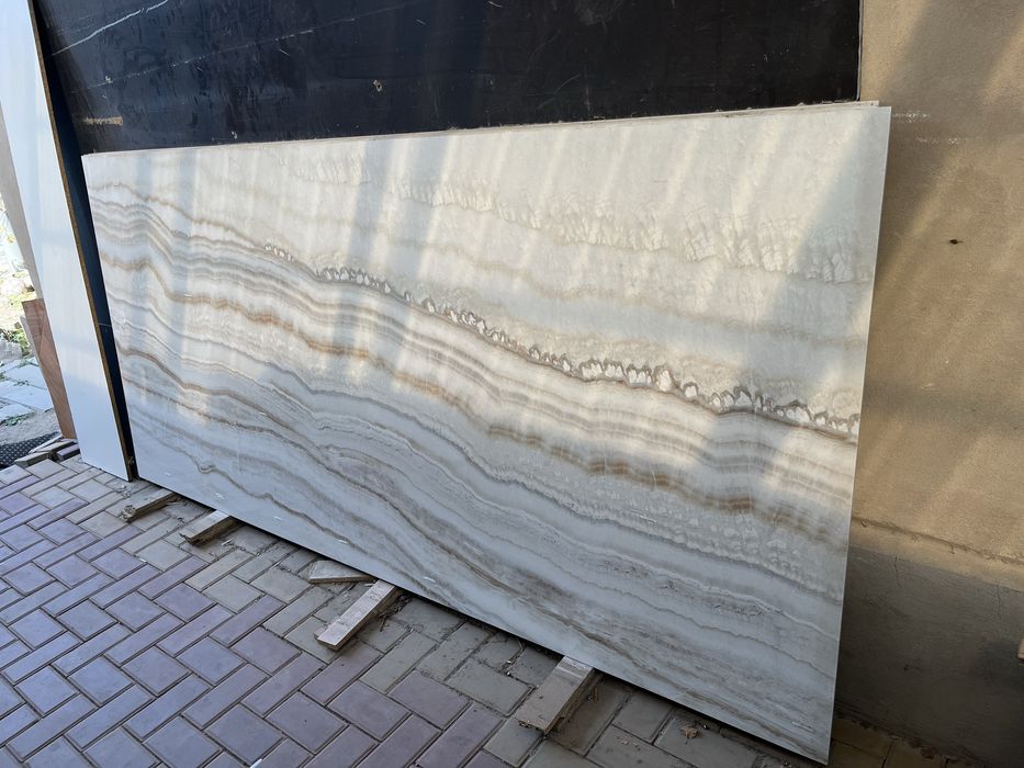 Широкоформатный керамогранит