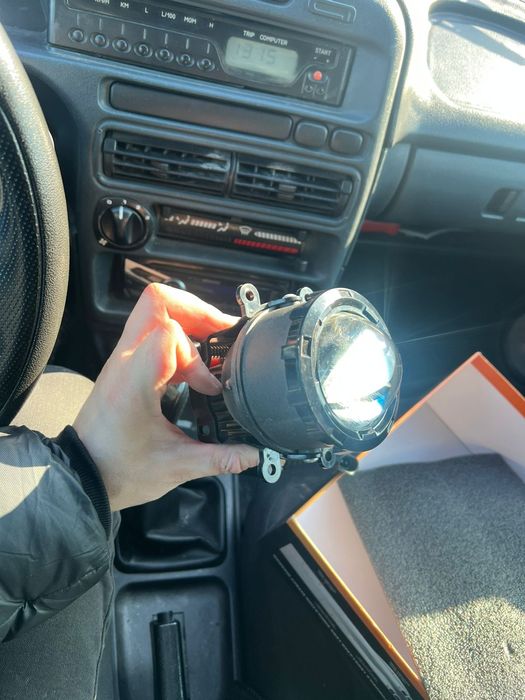 Продам противотуманные фары