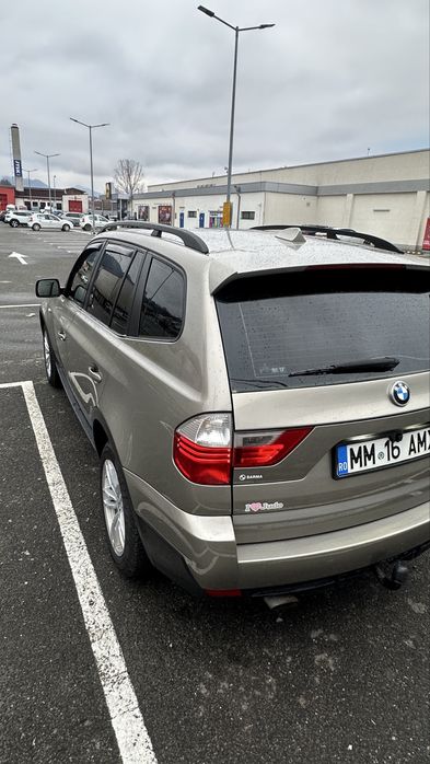 Vând BMW X3 4X4 întreținut