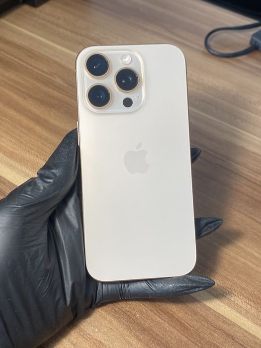 iPhone 16 Pro• 128 GB • Desert Titanium