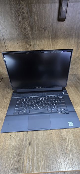 Alienware m15 R3