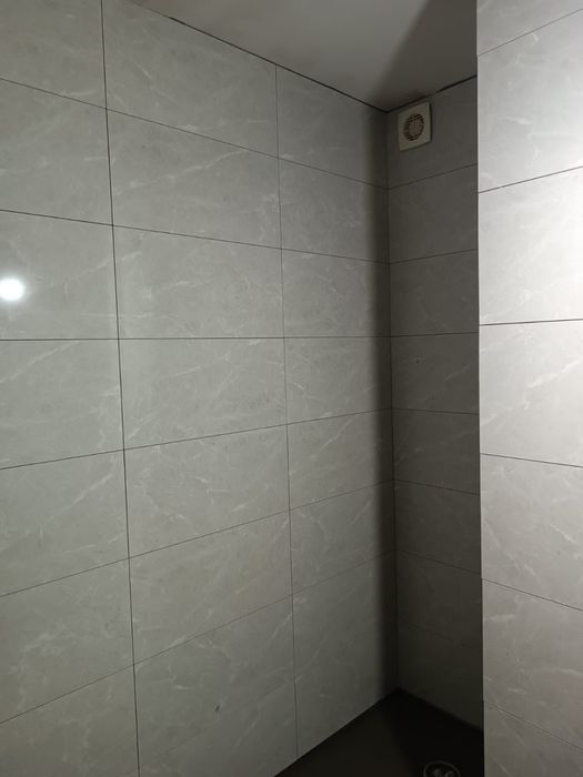 Поклейка обоев ремонт квартир