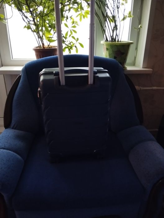 Чемодан на колёсах