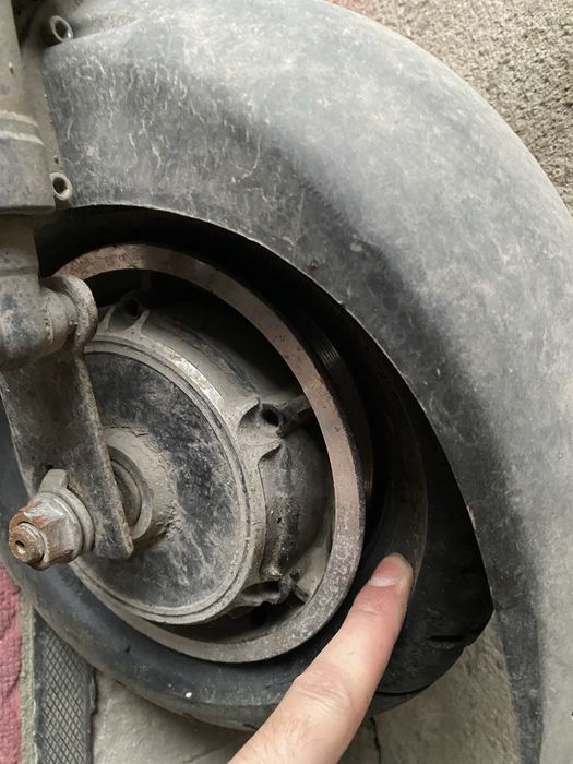 Продам электро самокат в рабочем состояний