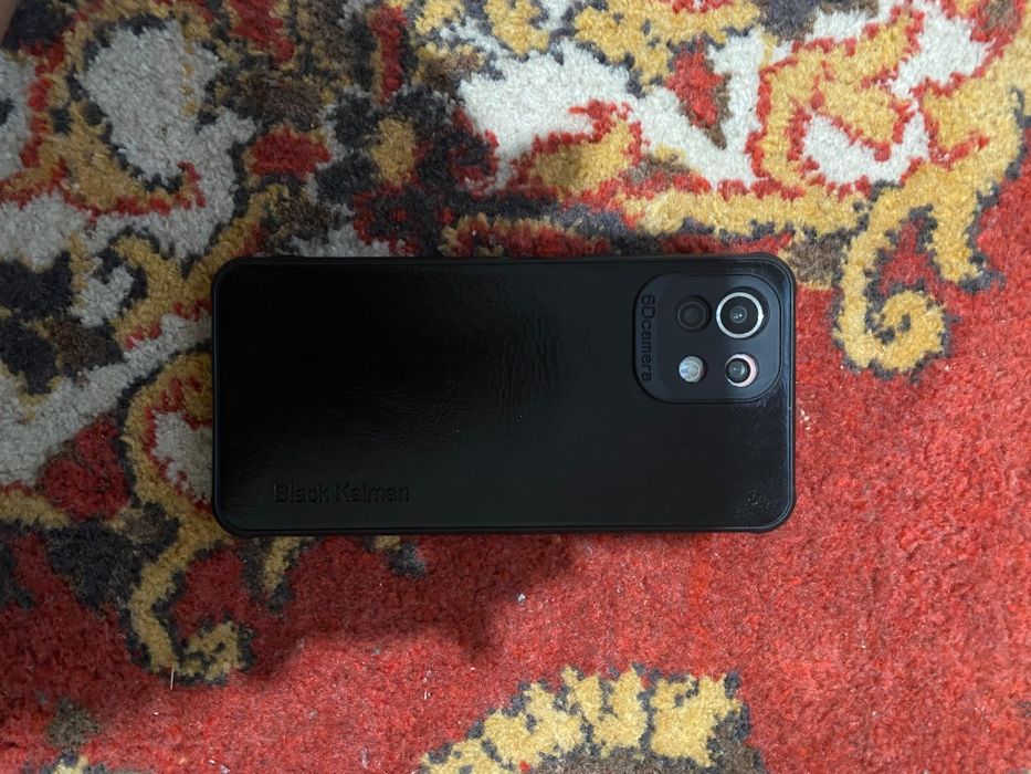 Mi 11 lite в хорошем состоянии игровой телефон