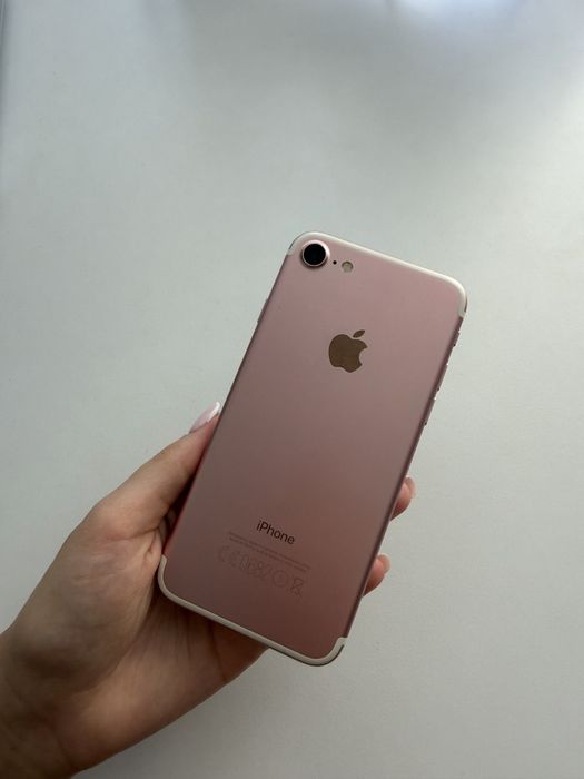 iPhone 7 32GB – Stare foarte bună – Funcțional