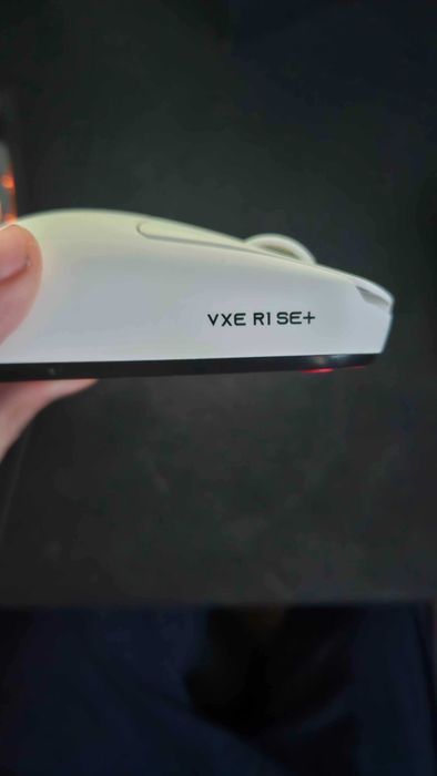 mouse gaming VXE r1 se+