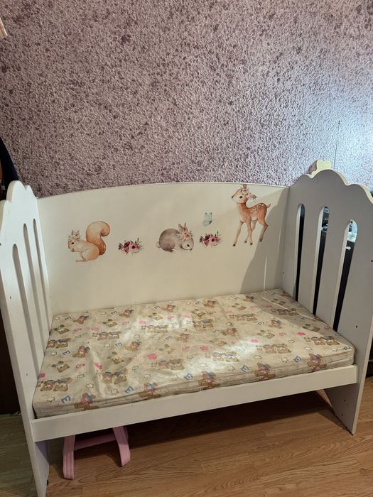 Детская кроватка