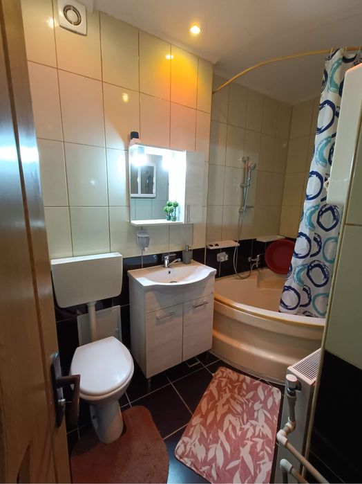 Vand garosniera Viile Sibiului mobilata utilata complet