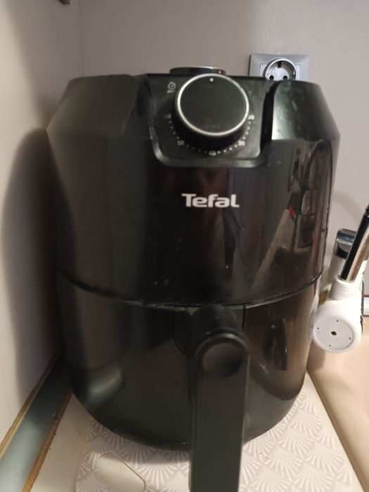 Фритюрник на Тефал