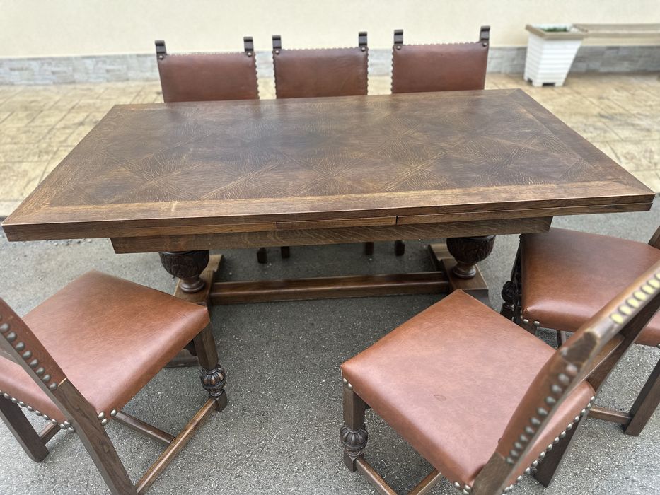 Масивна трапезна маса с 6 стола