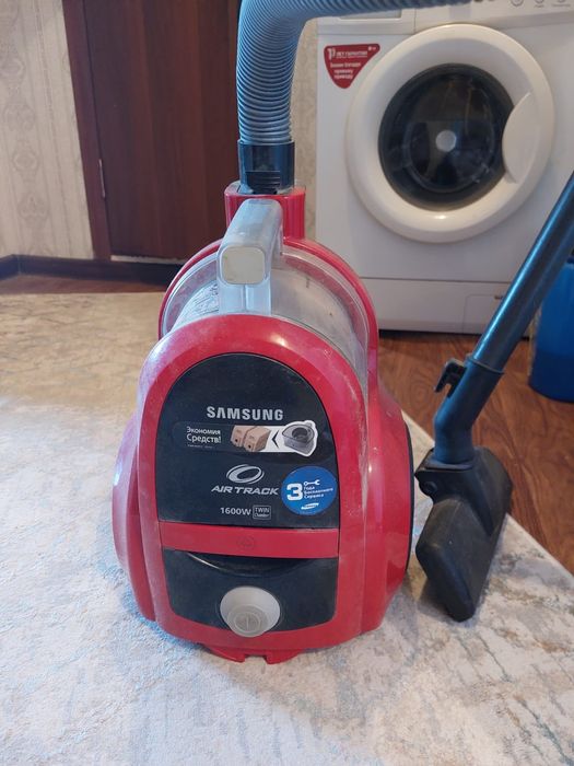 Мастер Дмитрий ремонт стиральных машин пылесосов