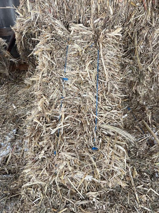 Vând baloții de mături