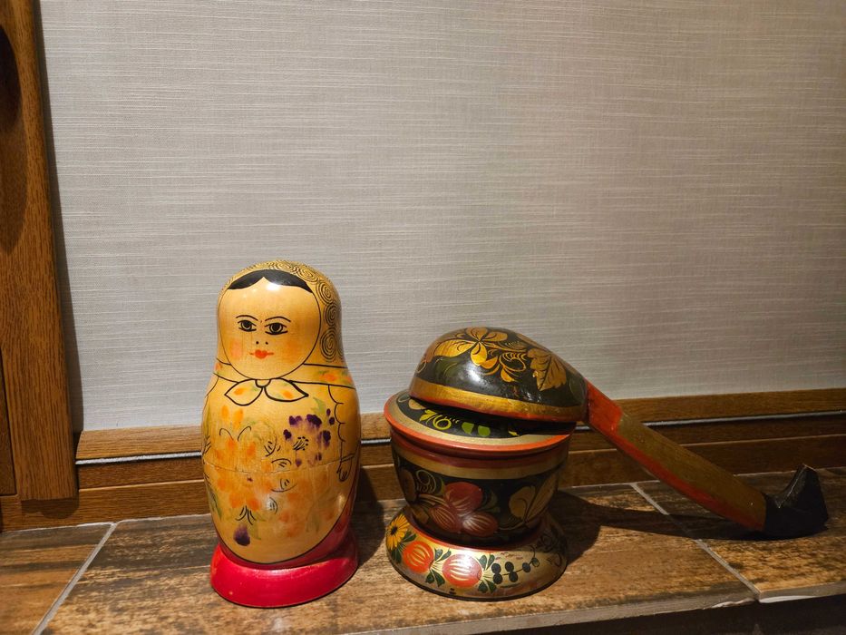 Традиционни руски рисувани съдове