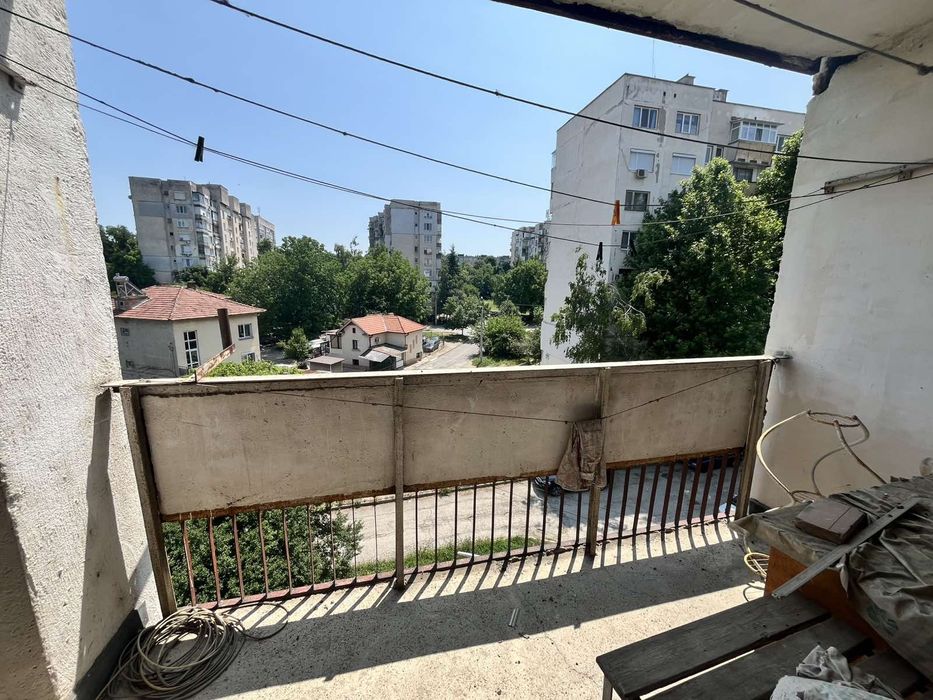 Двустаен апартамент