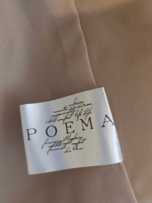 Vesta din blana eco -> Poema