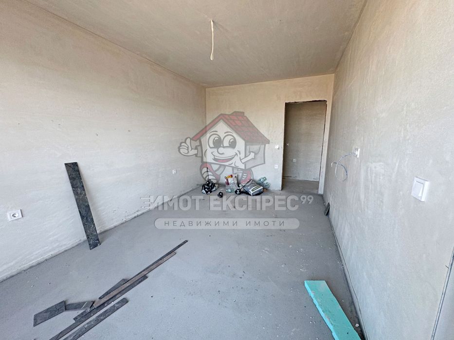 Продава се Тристаен апартамент в Асеновград - 93 кв.м за 1000 €/кв.м - Снимка #12