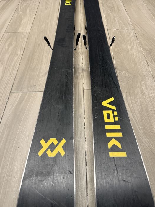 Парковые лыжи Volkl revolt 87