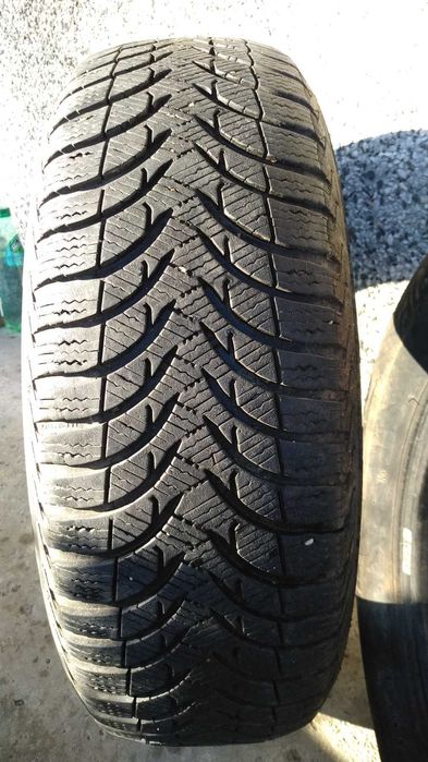 Зимни гуми MICHELIN 185/65 R15 ALPIN A4