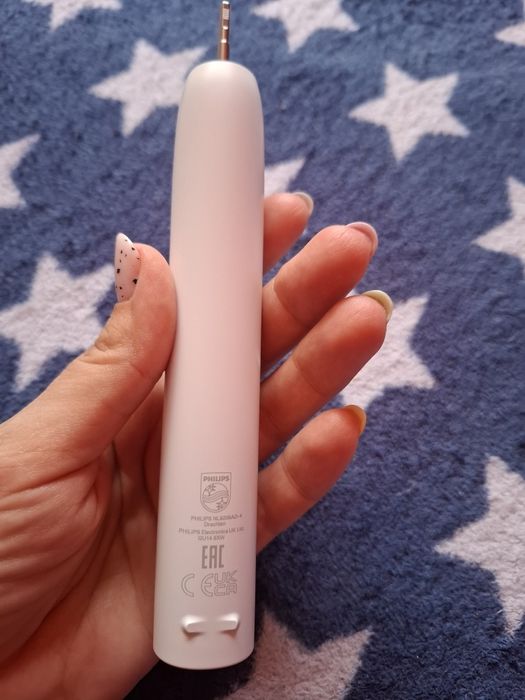 Електрическа четка за зъби Philips sonicare 3100