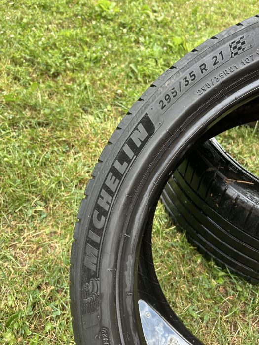Michelin pilot sport 4 SUV 295/35/r21