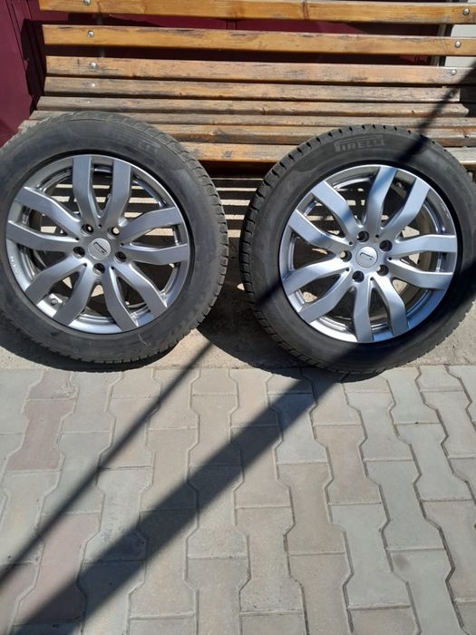 Jante BMW cu cauciucuri Pirelli iarna 225/55R17