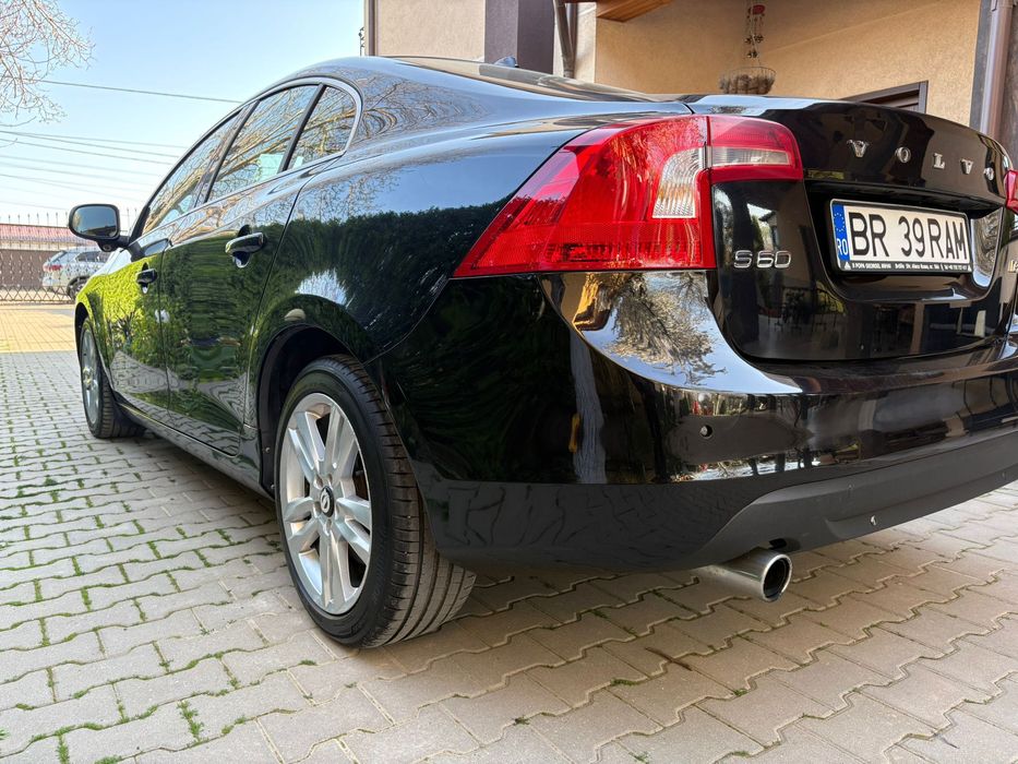 VOLVO S60 2012 Diesel Automat