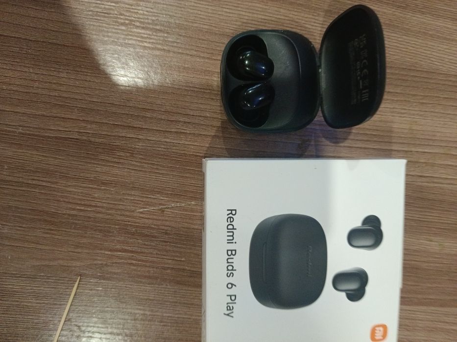 Redmi buds 6 play