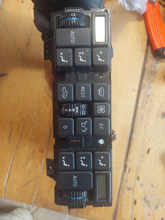 Управление за климатик Мерцедес W140 S-class