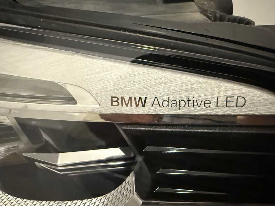 Far stanga bmw seria 5 g30 full led adaptiv