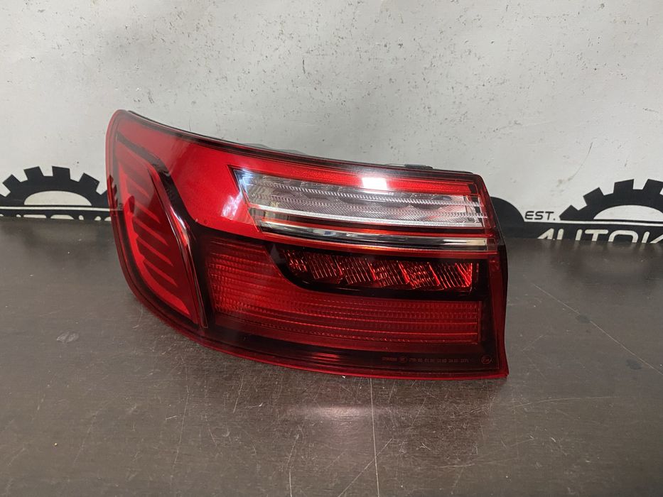 Stop stanga pe aripa Audi A4 B9 8W sedan berlina