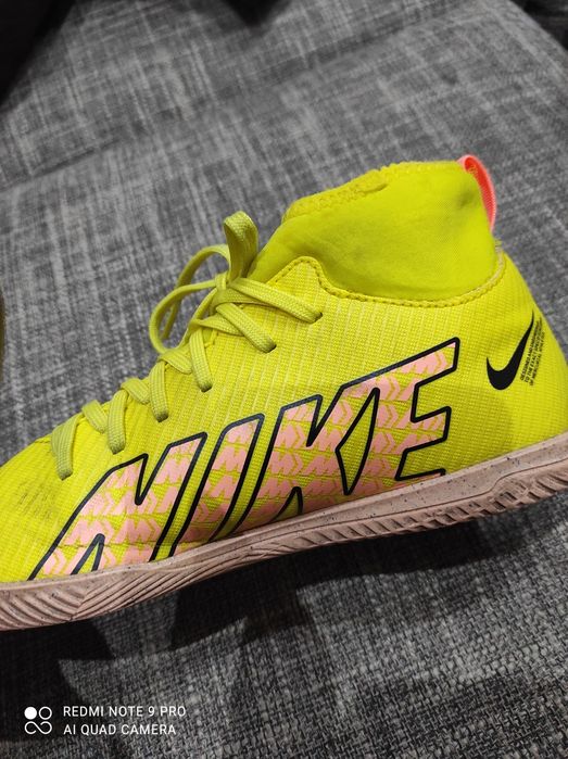 Маратонки NIKE Mercurial