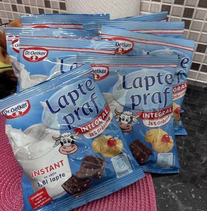8 x lapte praf Dr. Oetker