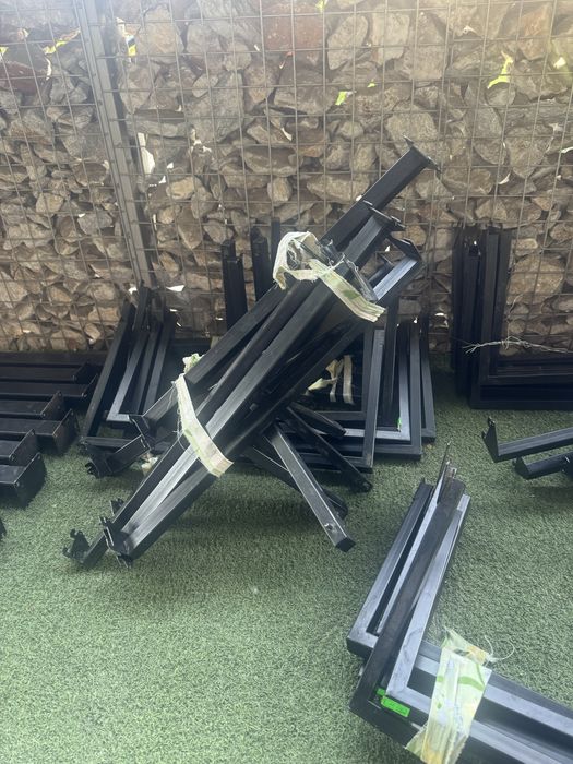 Magazin uchun stellaj va mebel