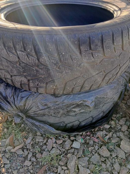 Продам шины 275\50R22