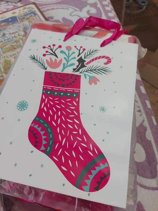 Пакеты бумажные новогодние
