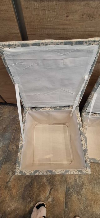 Vand set 2 taburete bleo-gri