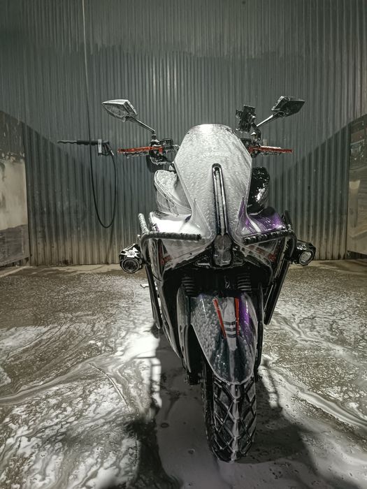 Benzinli skuter sotiladi