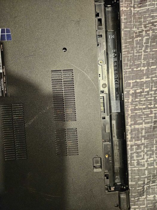 Лаптоп Dell Vostro 15-3568
