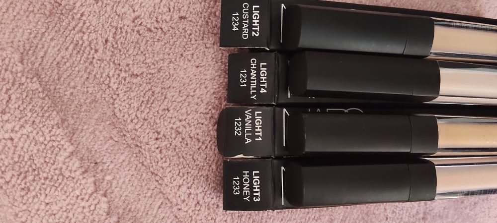 NARS Radiant Creamy Concealer,