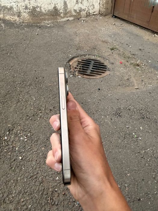 Iphone 15 pro 128 идеал