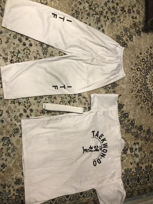 Продам кимоно (добок)