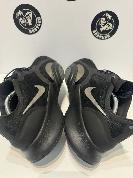 Маратонки NIKE AIR ZOOM SUPERREP . Номер 45