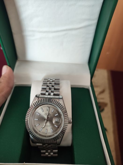Продам часы Rolex
